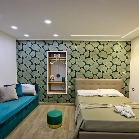 Casa Diaz Naples