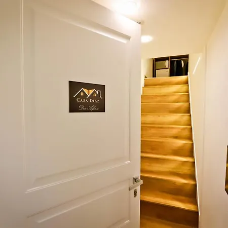 Casa Diaz Bed and Breakfast Νάπολη